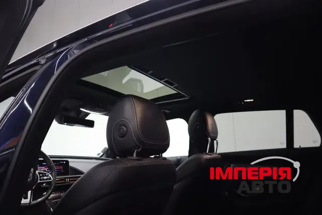 Mercedes-Benz EQC - фото 13