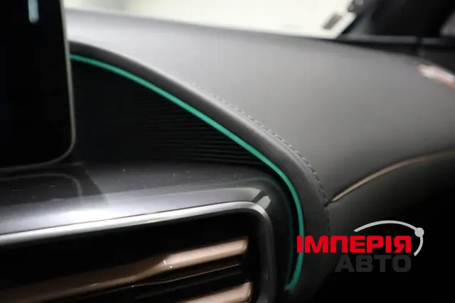 Mercedes-Benz EQC - фото 23