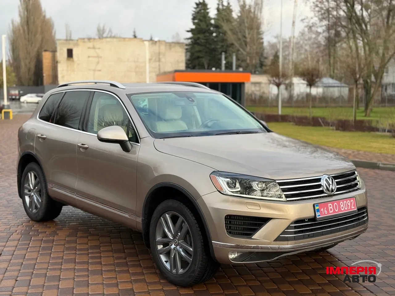 Volkswagen Touareg - фото 32
