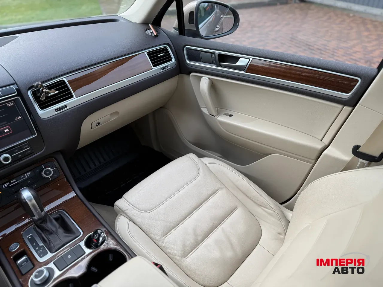 Volkswagen Touareg - фото 37