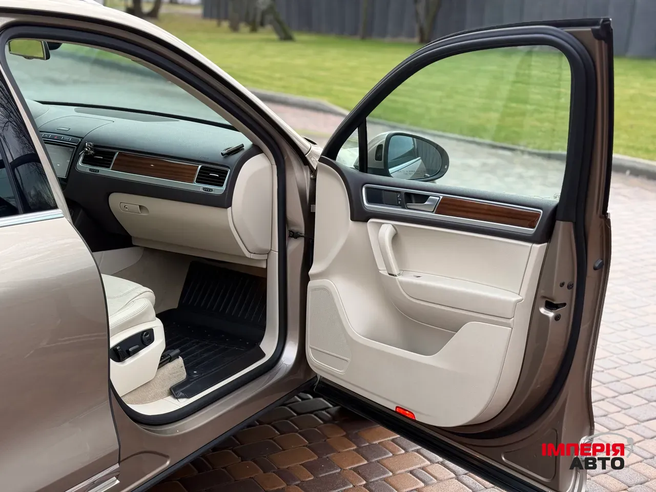 Volkswagen Touareg - фото 35