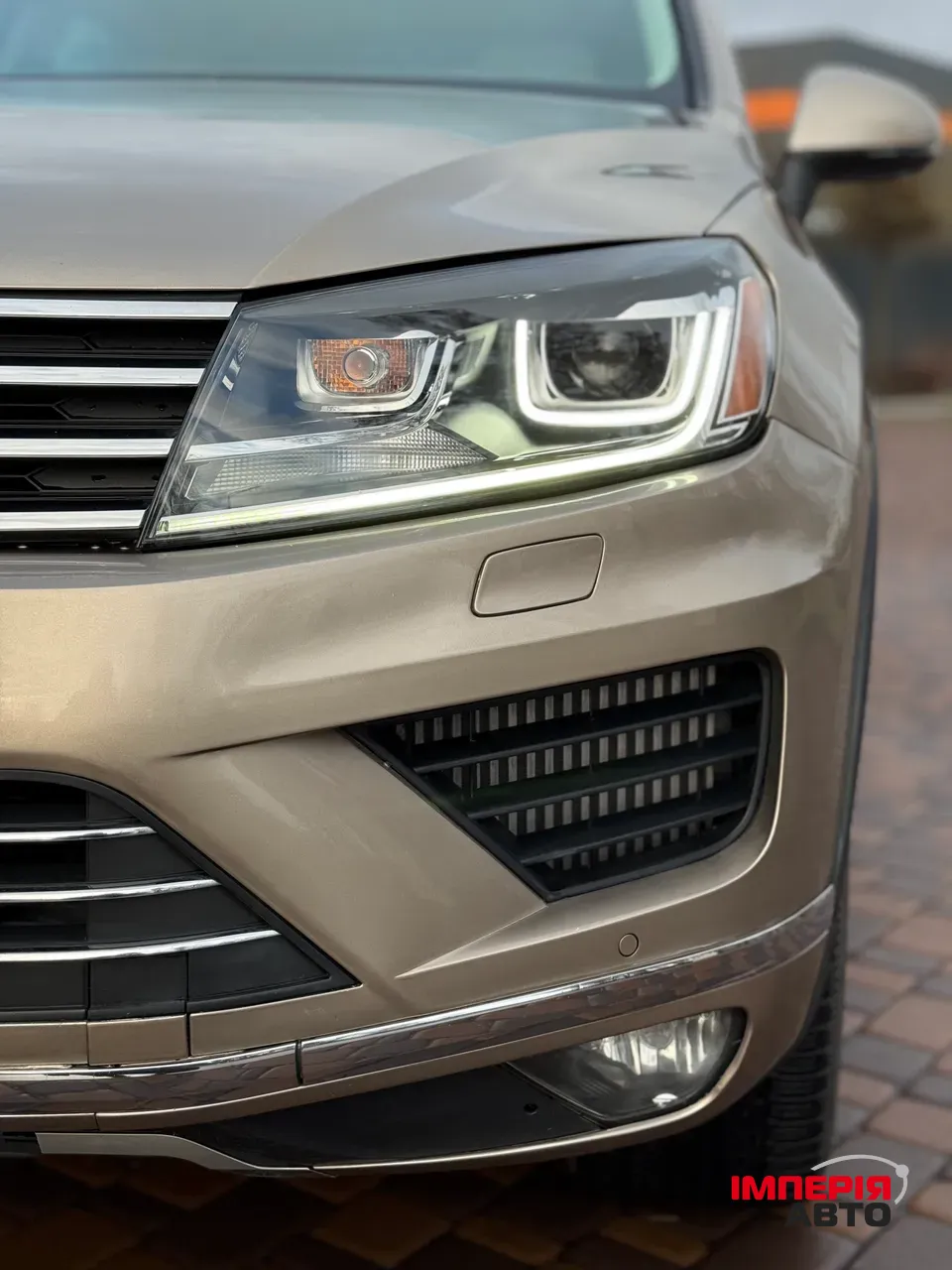 Volkswagen Touareg - фото 7