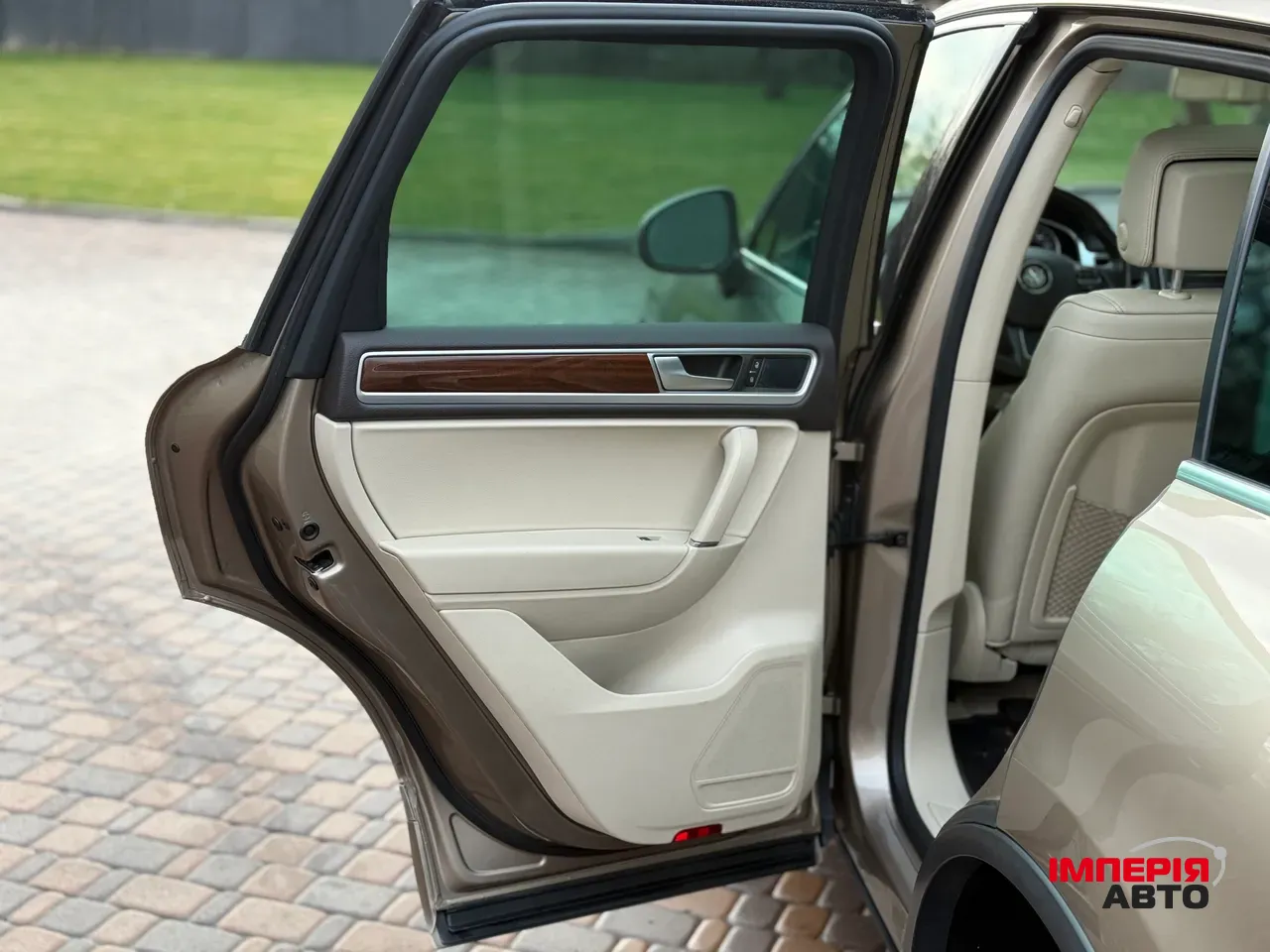 Volkswagen Touareg - фото 23