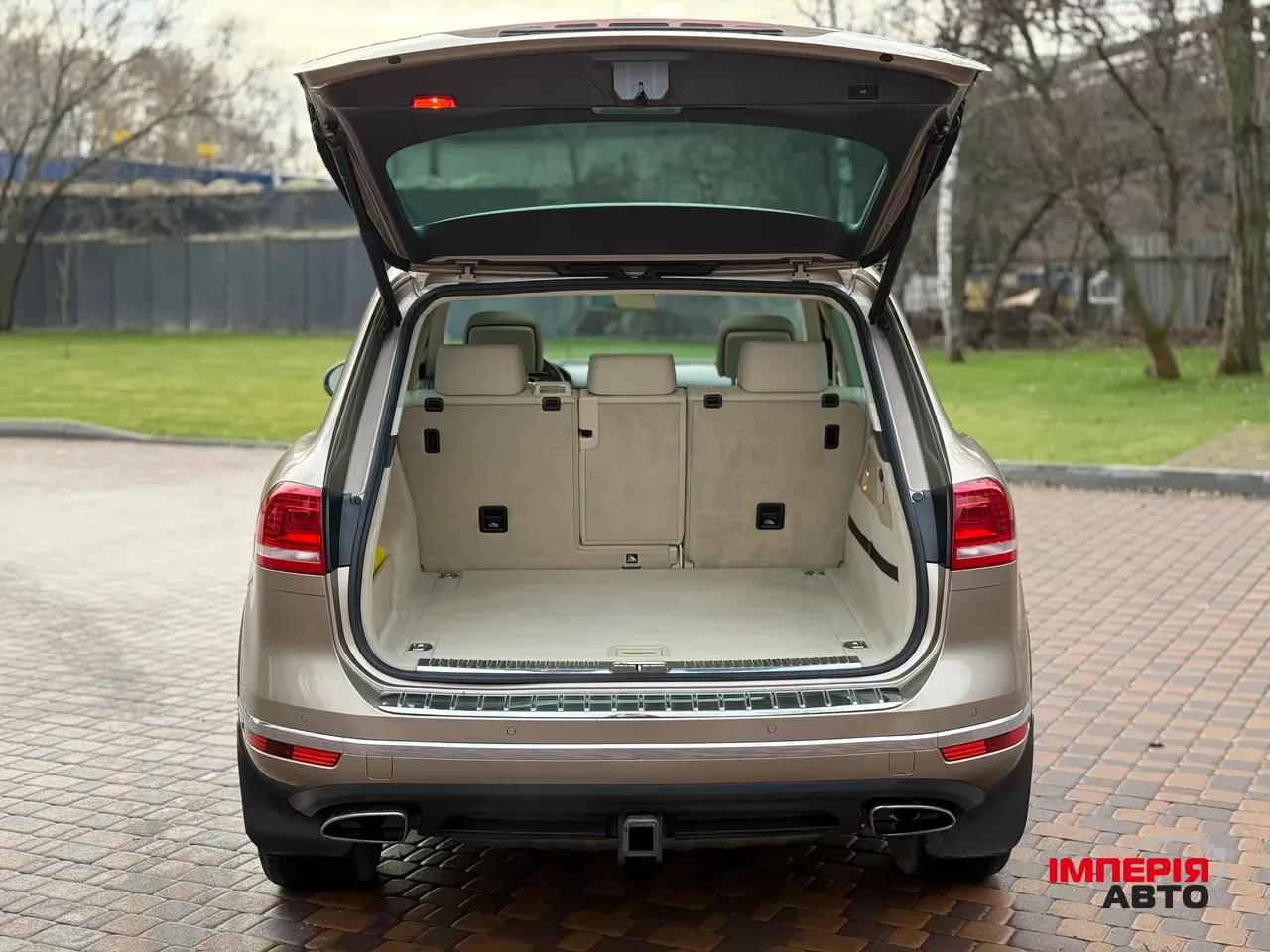 Volkswagen Touareg - фото 24