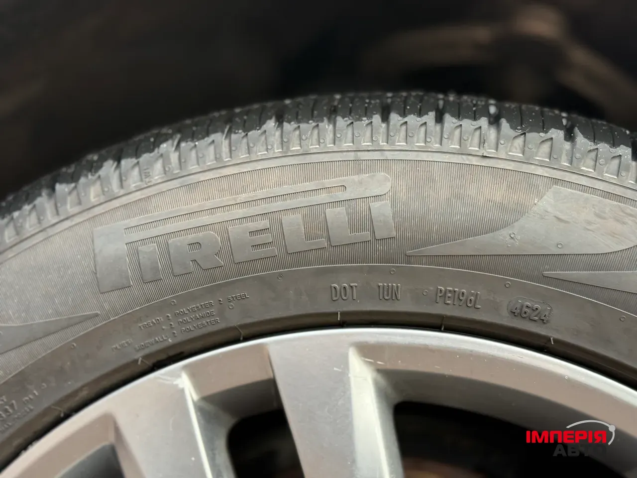 Volkswagen Touareg - фото 9