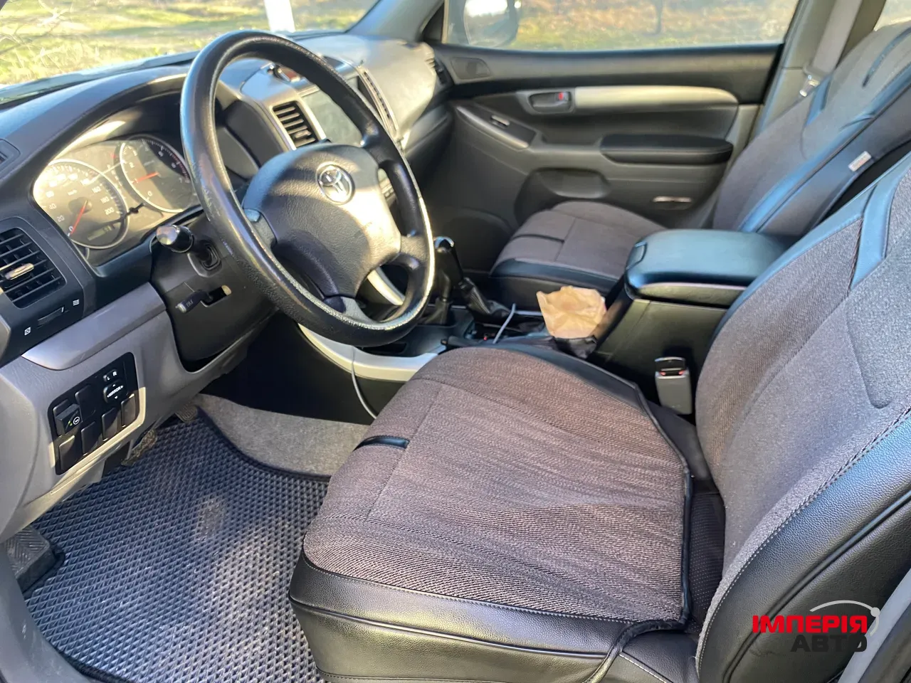 Toyota Land Cruiser Prado - фото 6