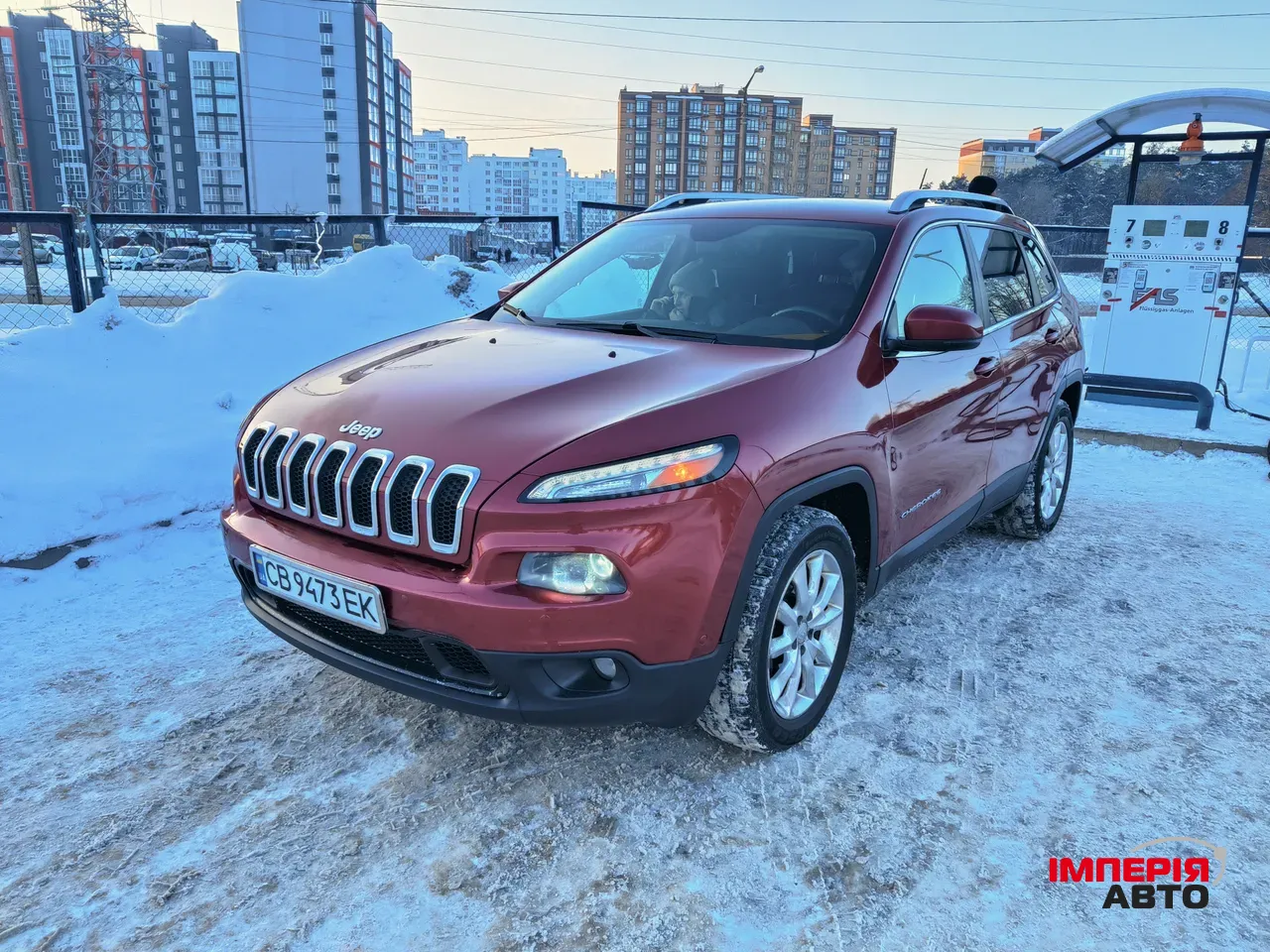 Jeep Cherokee - фото 16
