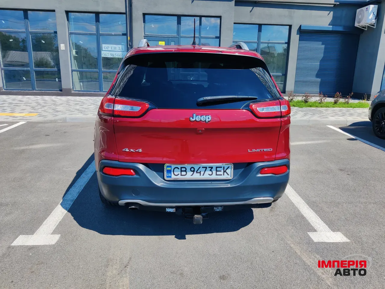 Jeep Cherokee - фото 12