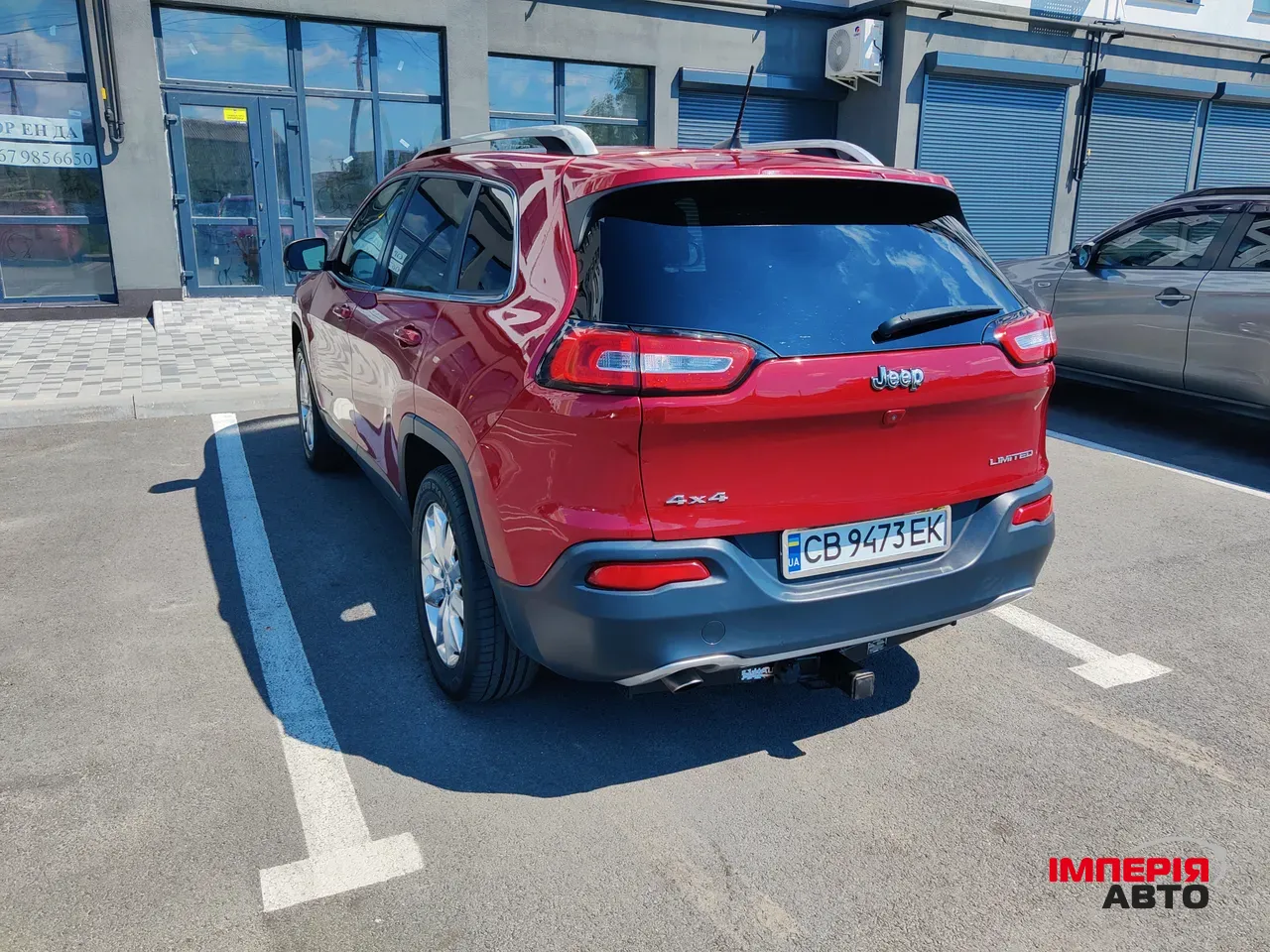 Jeep Cherokee - фото 11