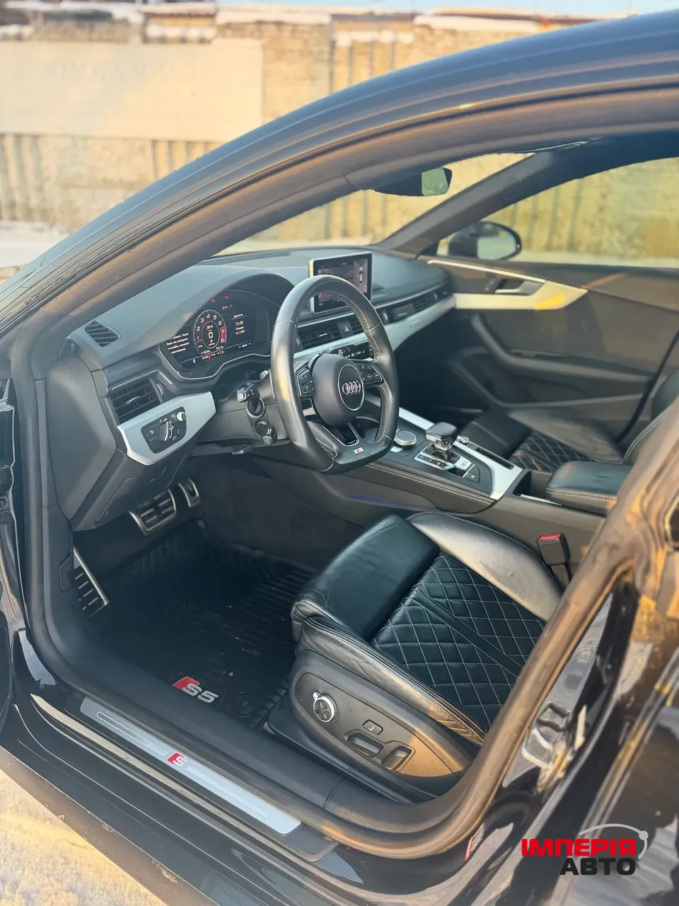 Audi S5 - фото 7