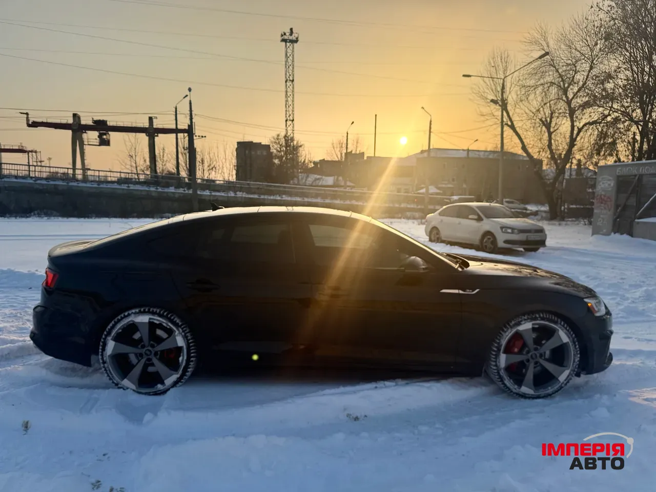 Audi S5 - фото 8