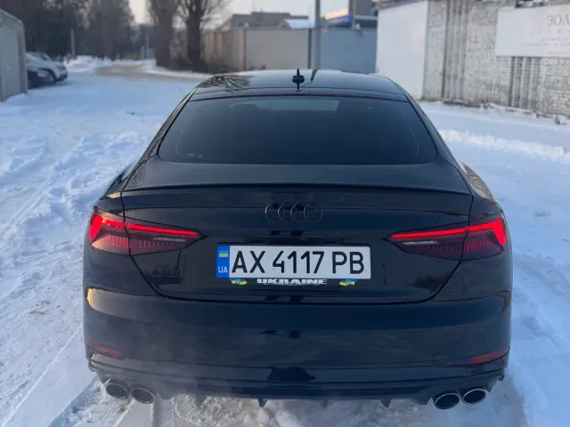 Audi S5 - фото 4