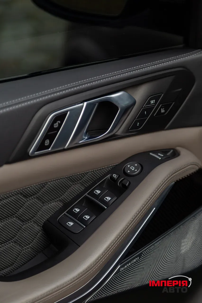 BMW X5 M - фото 42