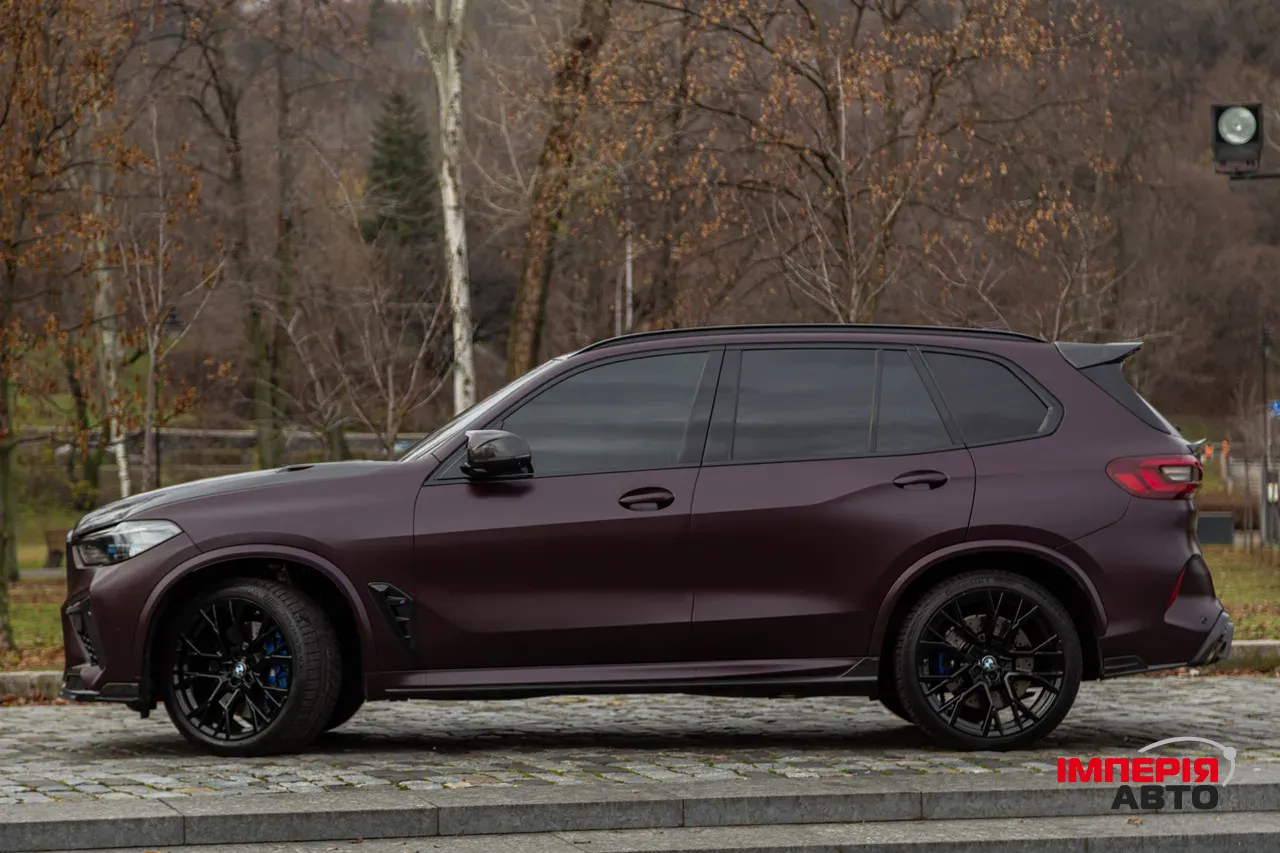 BMW X5 M - фото 24