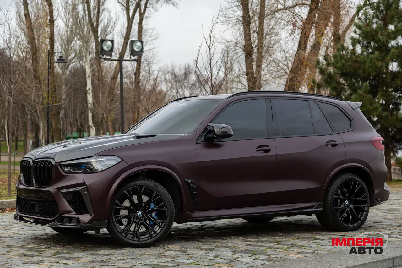 BMW X5 M - фото 23