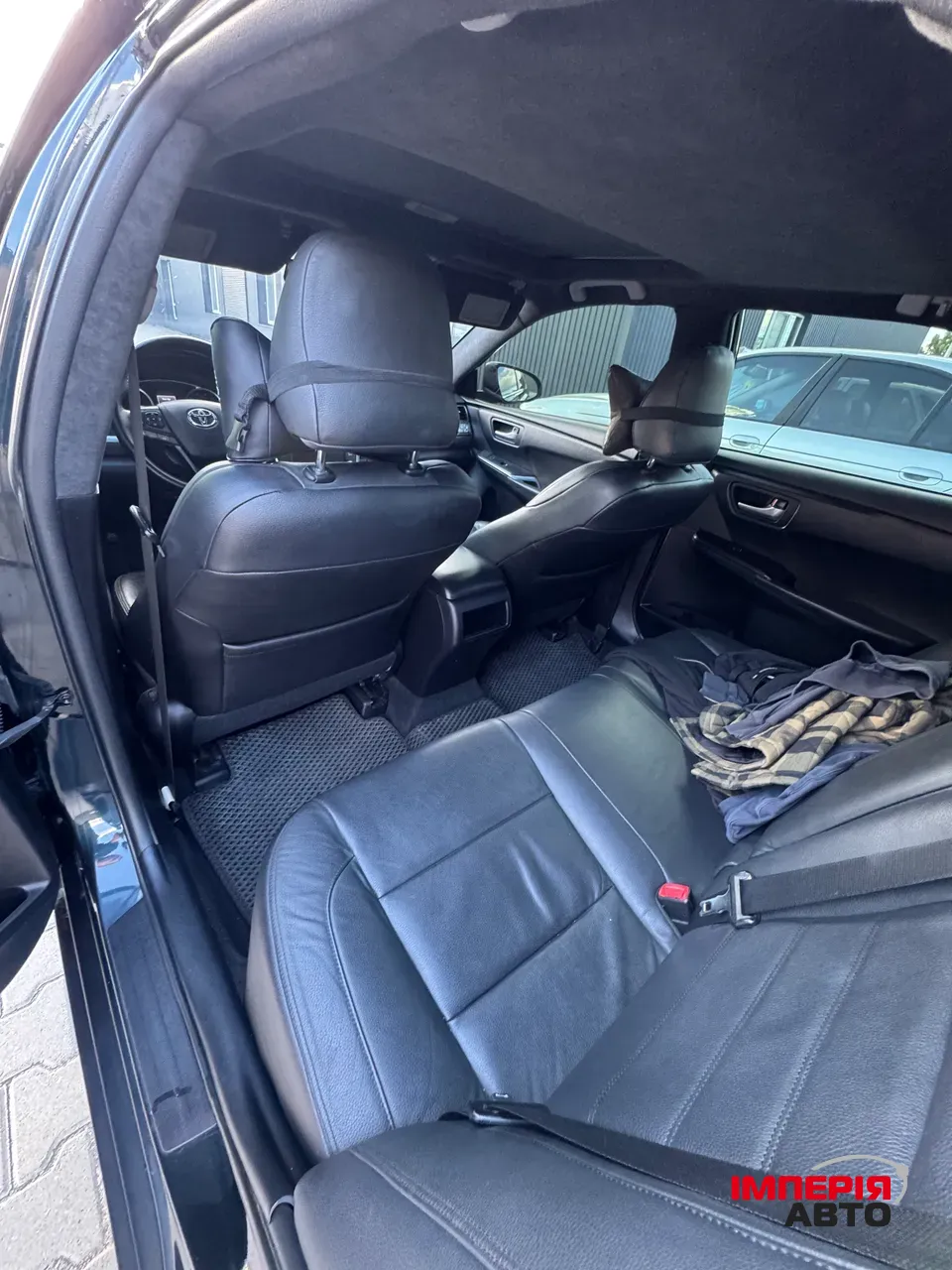 Toyota Camry - фото 8