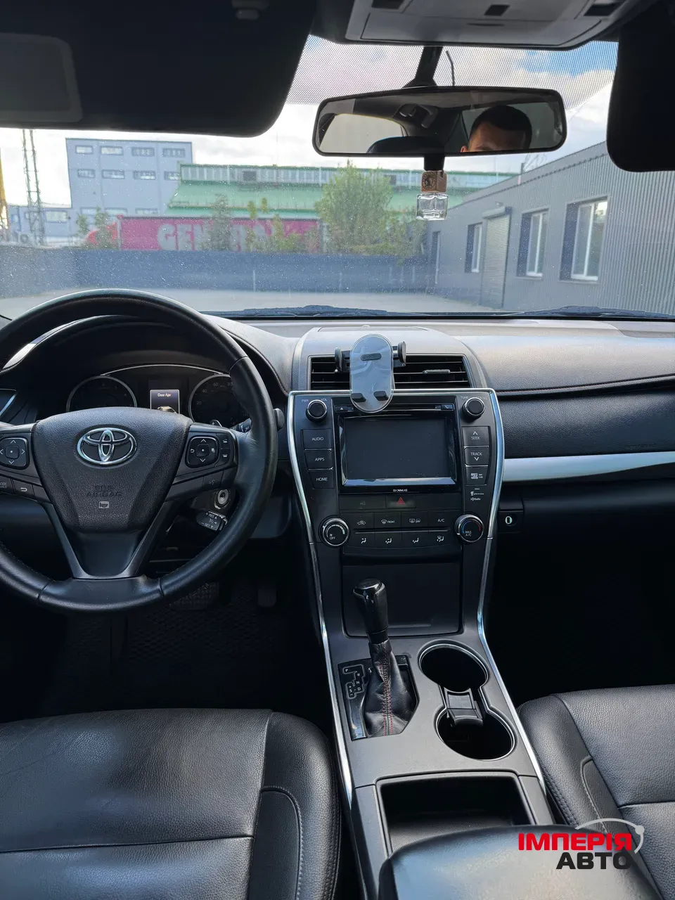 Toyota Camry - фото 9