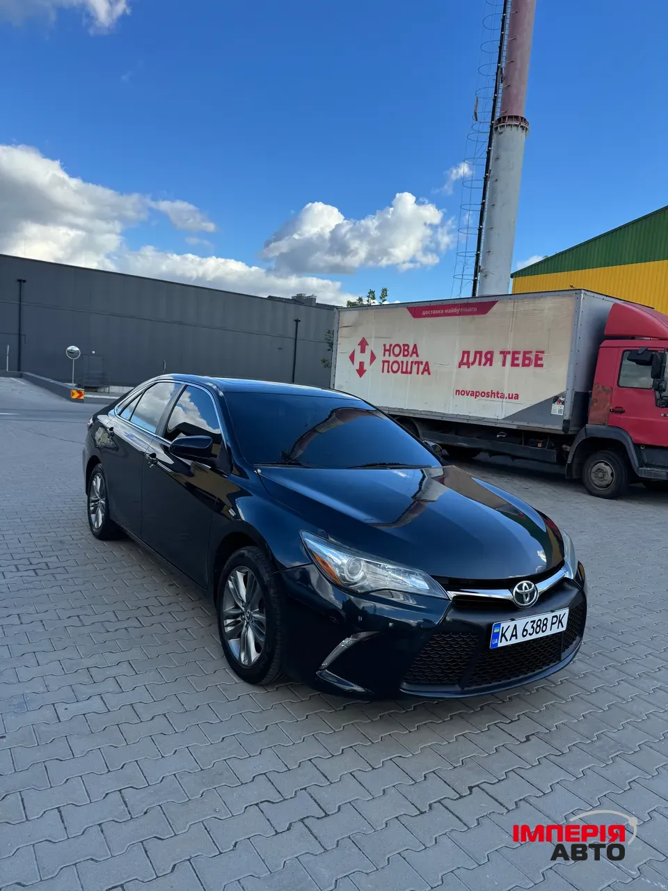 Toyota Camry - фото 3