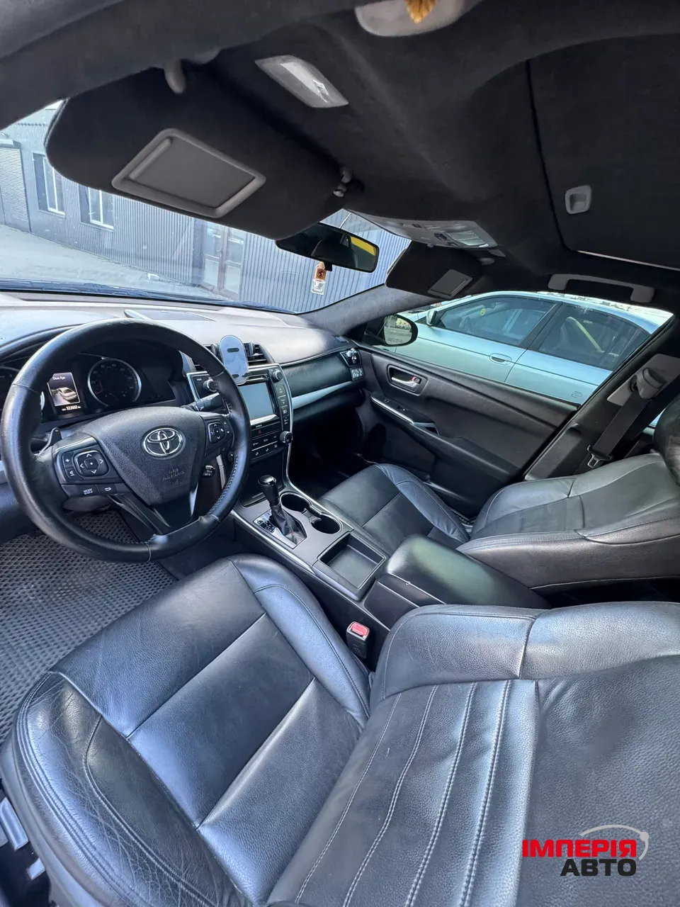 Toyota Camry - фото 7