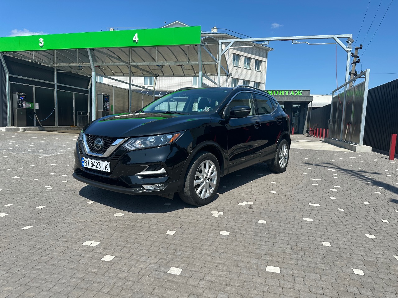 Nissan Rogue Sport - фото 4