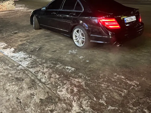Mercedes-Benz C-Класс - фото 3