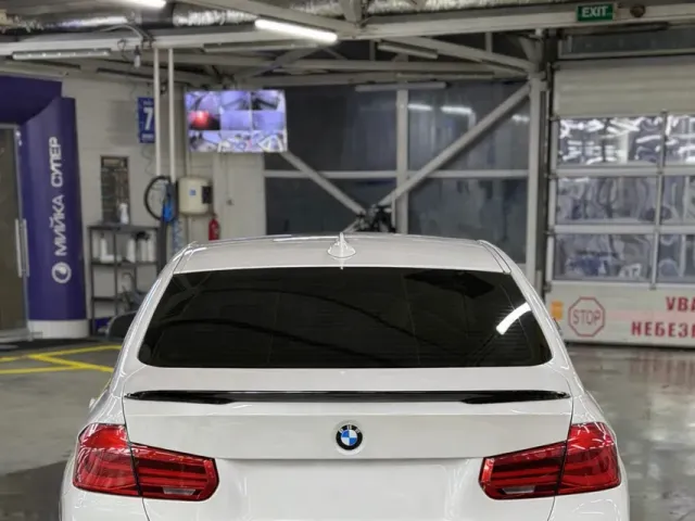 BMW 3 серії - фото 4