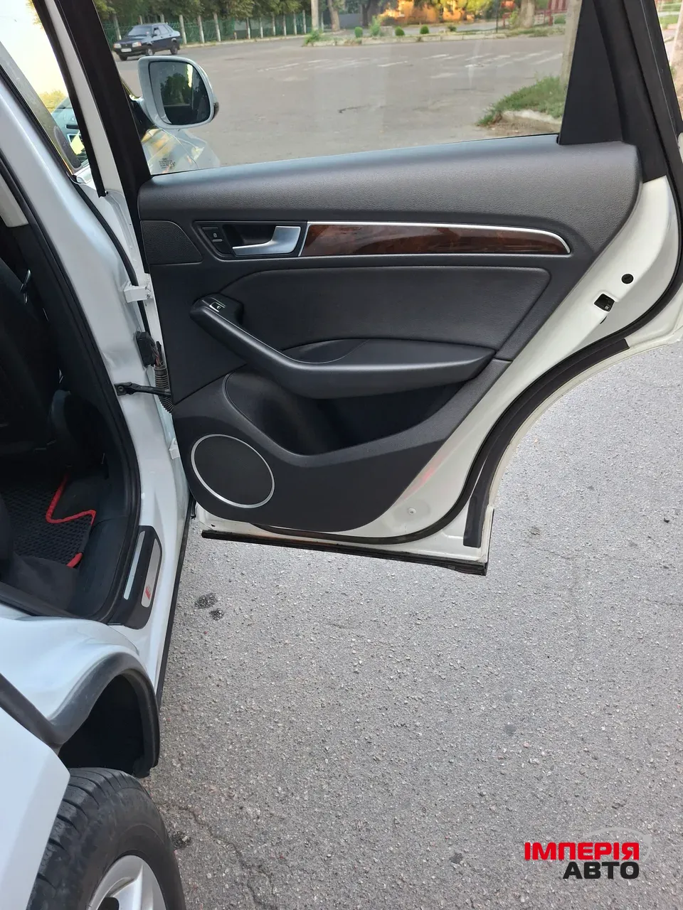 Audi Q5 - фото 12