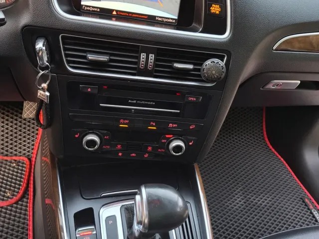 Audi Q5 - фото 2