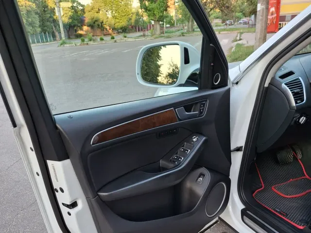 Audi Q5 - фото 3