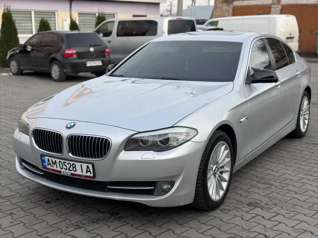 BMW 5 серії - фото 3
