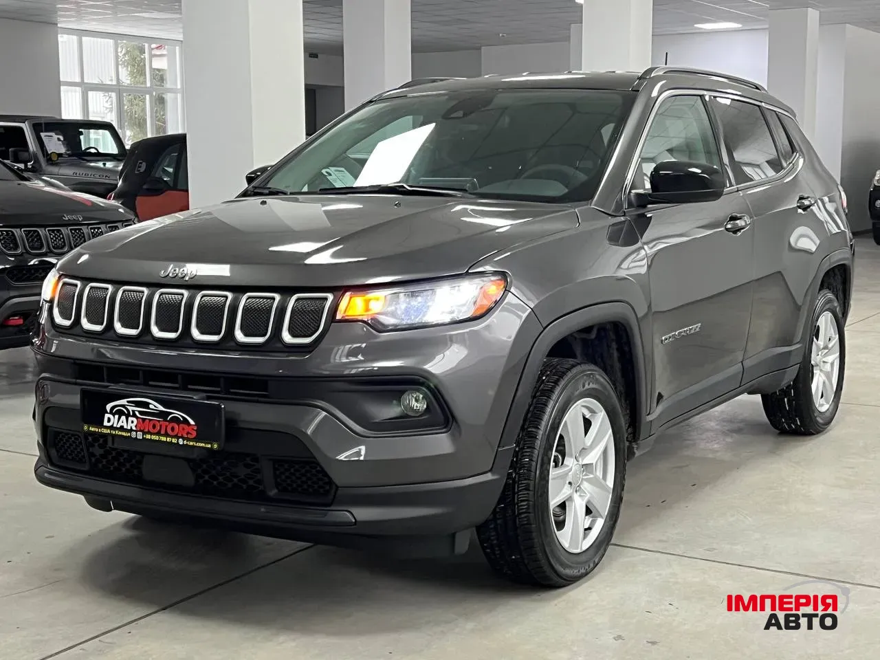 Jeep Compass - фото 2