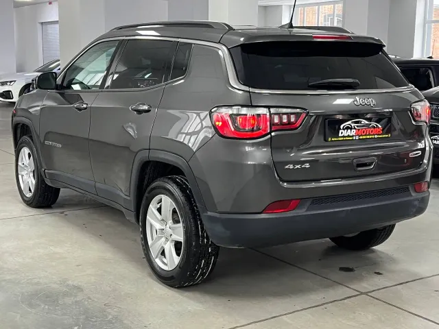 Jeep Compass - фото 4