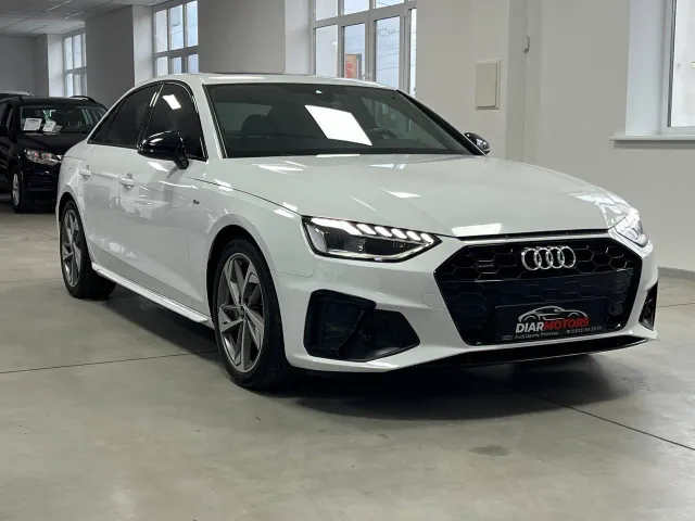 Audi A4 - фото 3