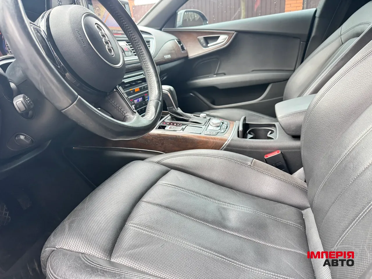 Audi A7 - фото 12