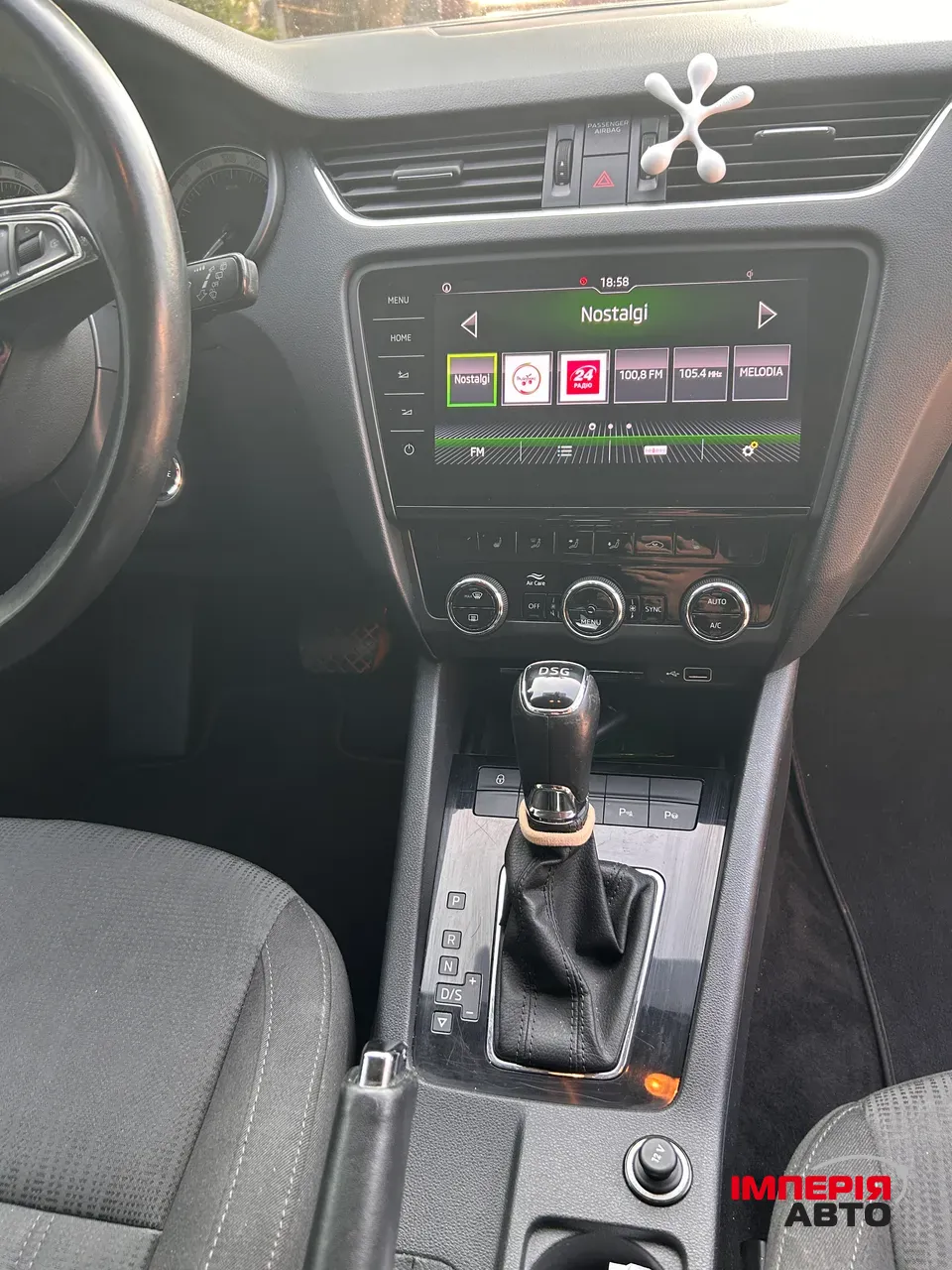 Skoda Octavia - фото 14