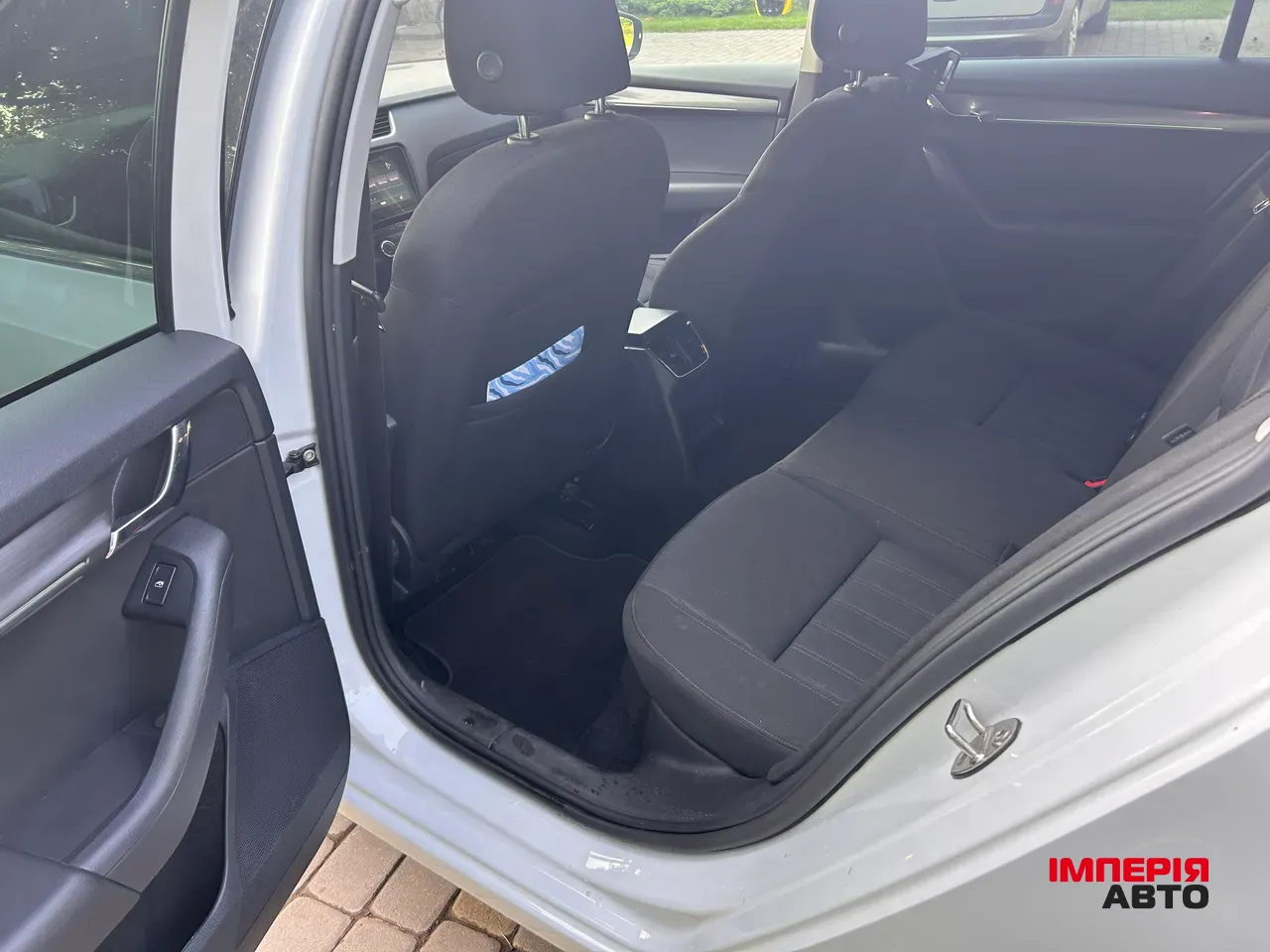 Skoda Octavia - фото 8