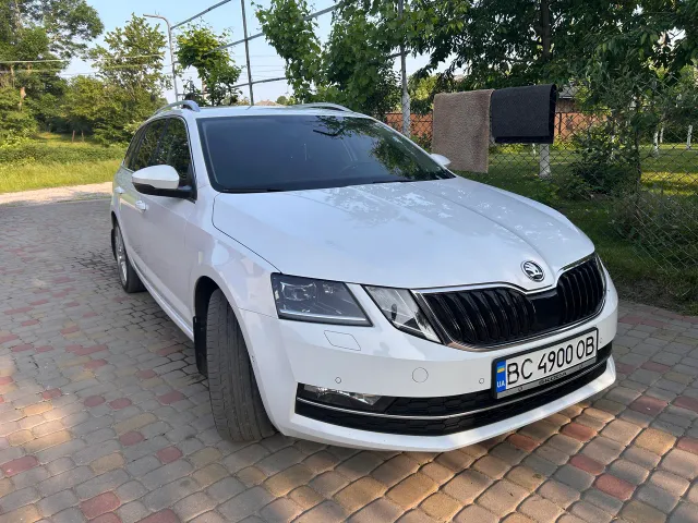 Skoda Octavia - фото 5