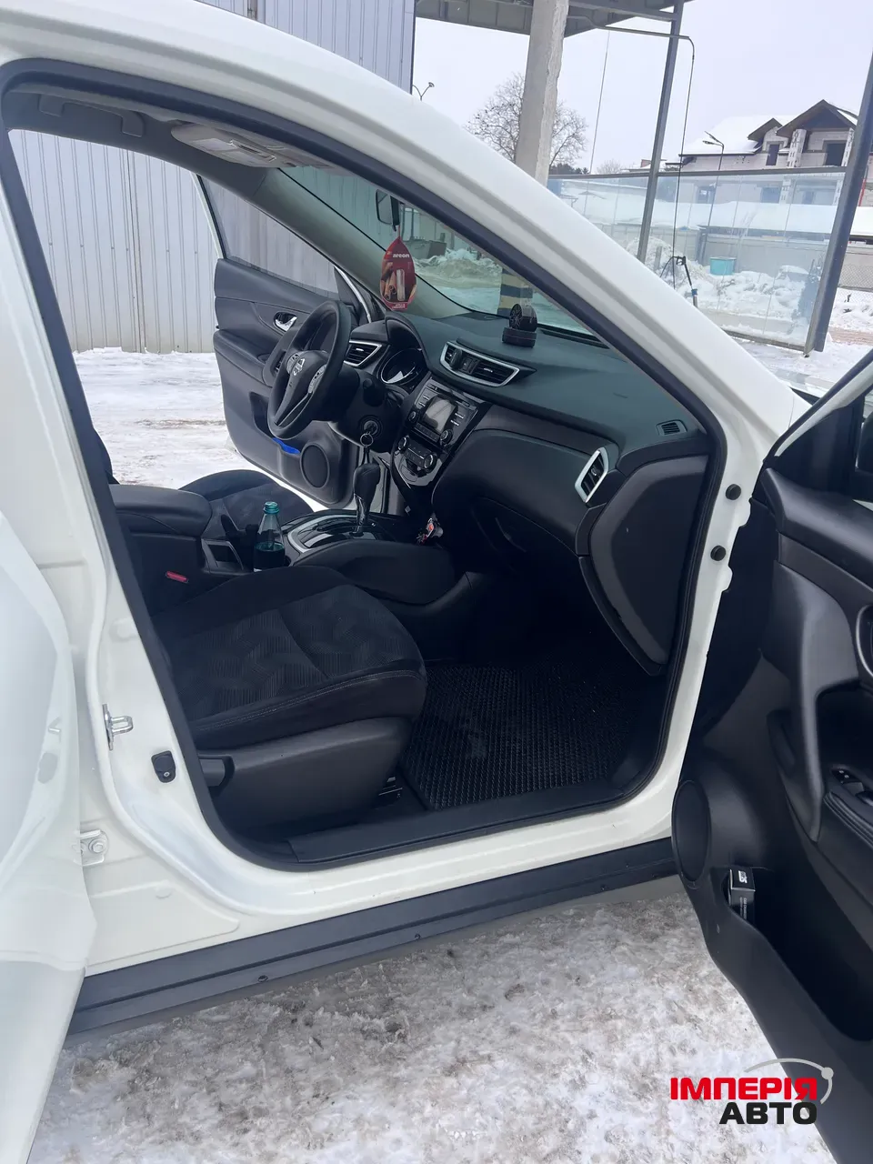 Nissan Rogue - фото 12