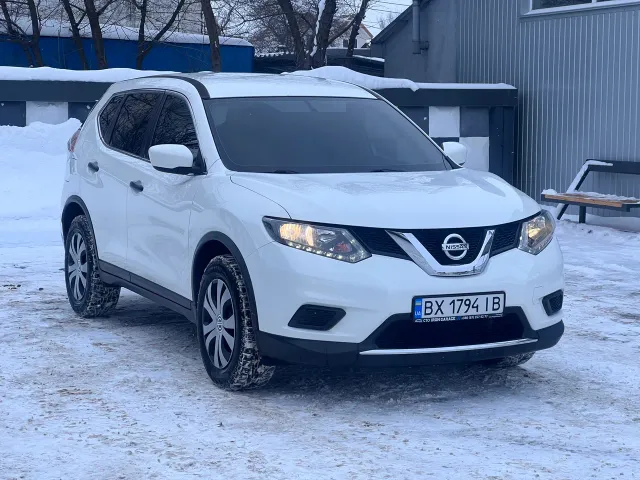 Nissan Rogue - фото 1