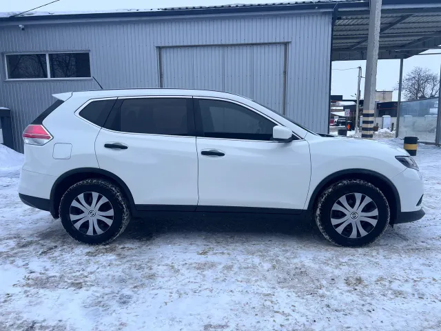 Nissan Rogue - фото 4