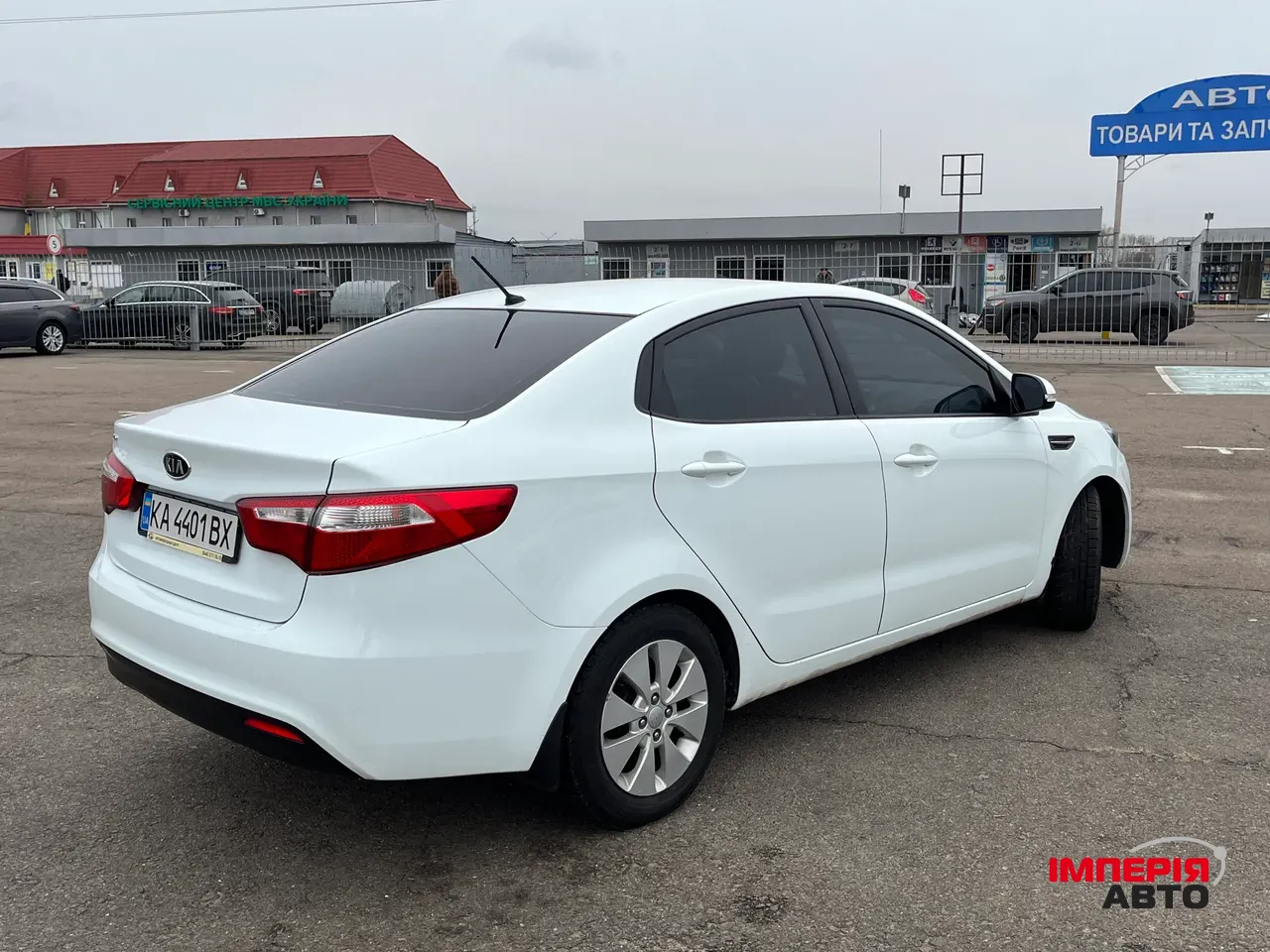 Kia Rio - фото 3