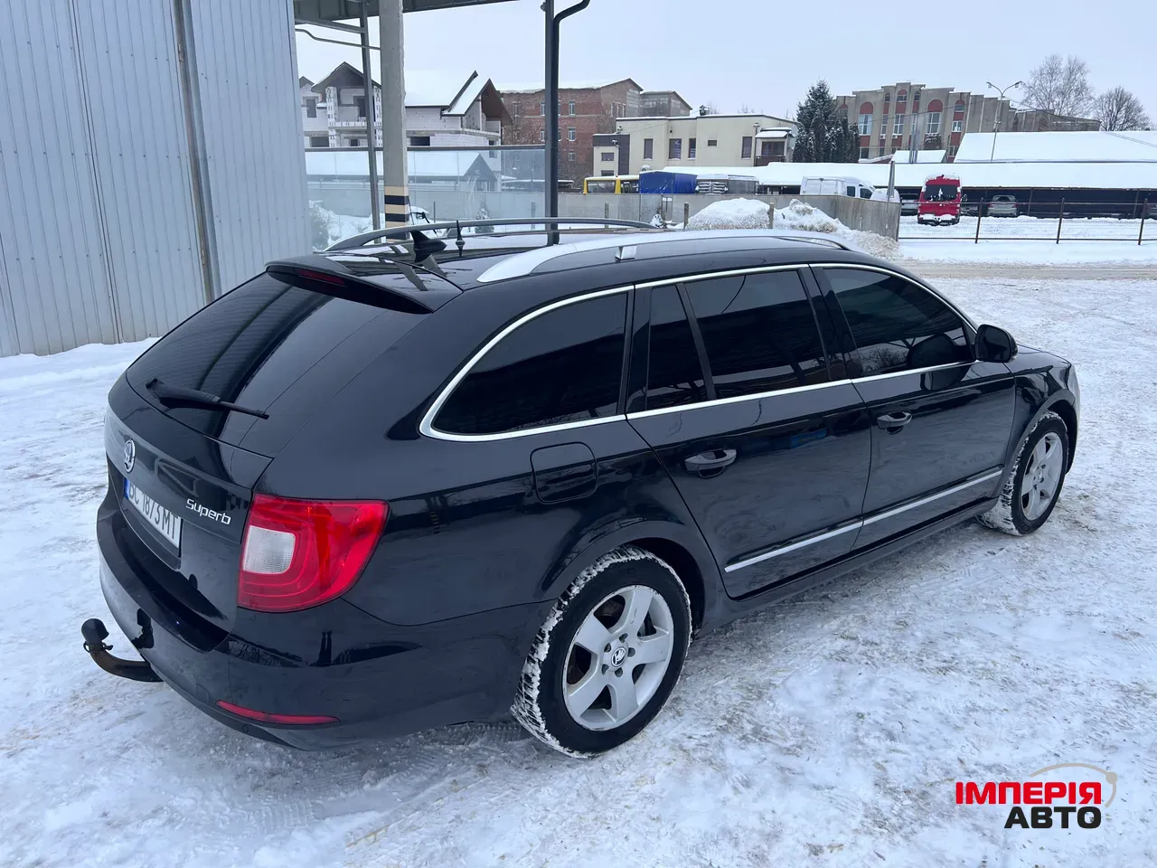 Skoda Superb - фото 11