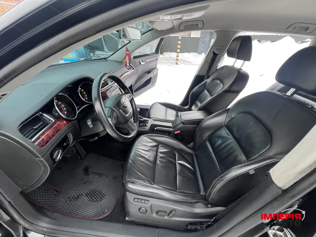 Skoda Superb - фото 20