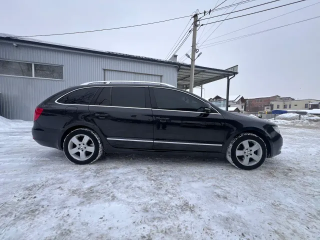 Skoda Superb - фото 3