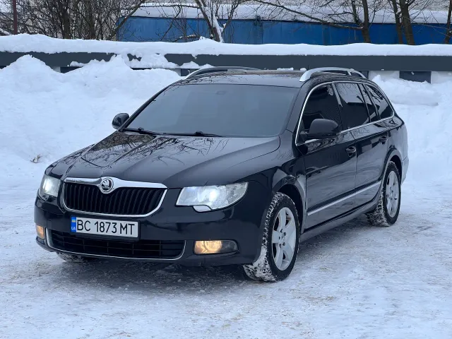 Skoda Superb - фото 4