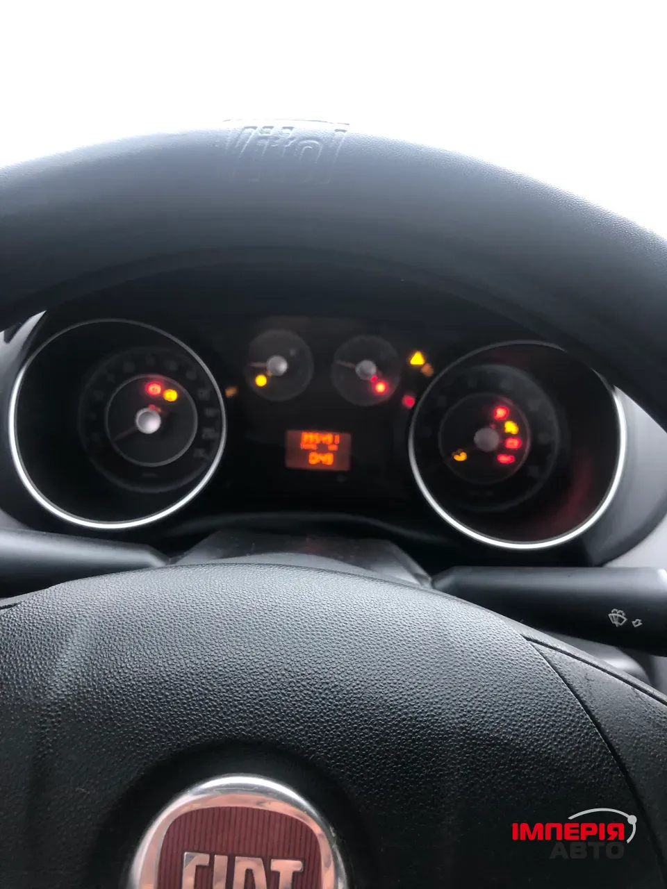 Fiat Linea - фото 12