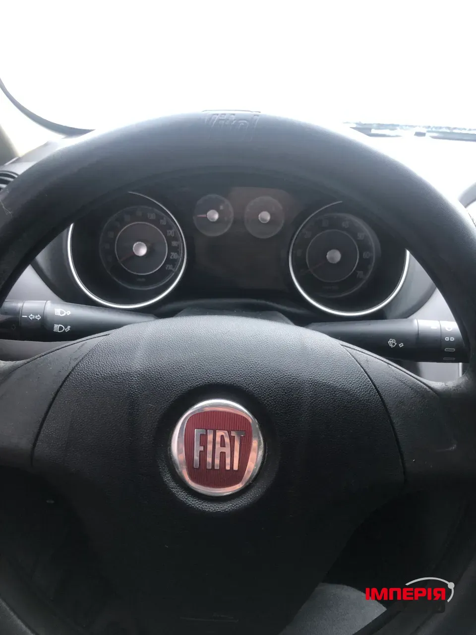 Fiat Linea - фото 13