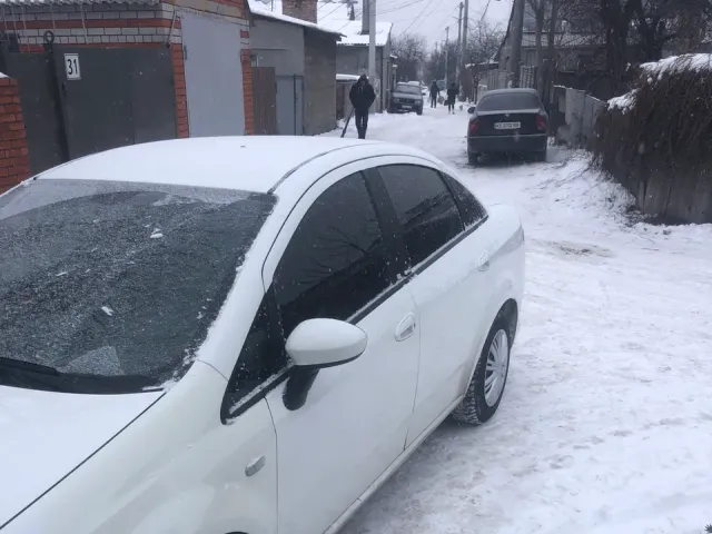 Fiat Linea - фото 3