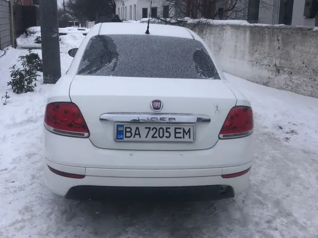 Fiat Linea - фото 5