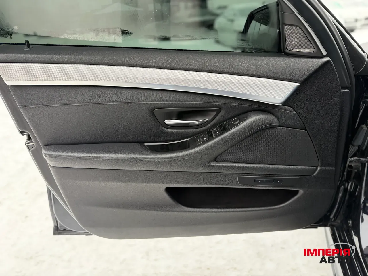 BMW 5 серії - фото 6
